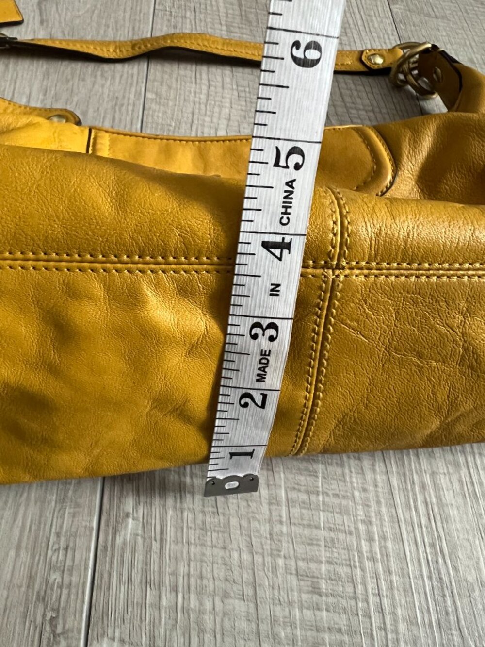 Coach Yellow Leather Ashley Hobo Y2K Retro Shoulder Bag Purse - Picture 11 of 11